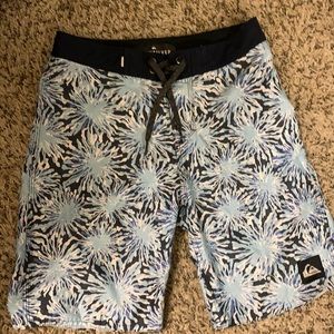 Boys board shorts